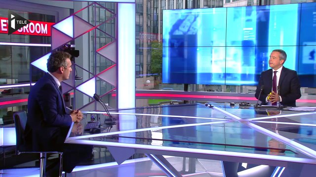 La France va déployer le porte-avions Charles de Gaulle pour lutter contre l'EI