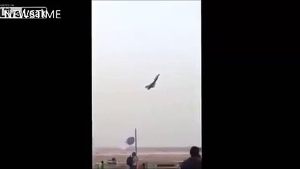 Russian Airliner Flight KGL9268 Plane Crash (Waning Graphic)