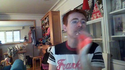 Wiwi égratigne "rien qu'une rose" de Rika Zaraï