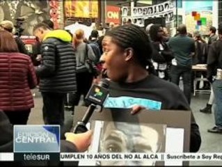 Familiares de víctimas de brutalidad policial en EEUU protestan