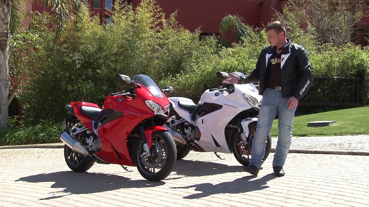 Essai Honda VFR 800 F : 28 ans et toujours au top !