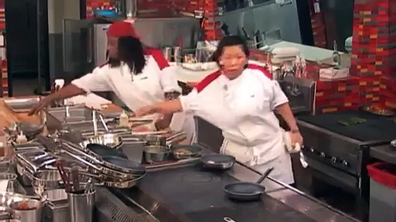 Hells Kitchen S06E03 Amanda Gets A Counting Lesson From Chef Ramsay Uncensored)