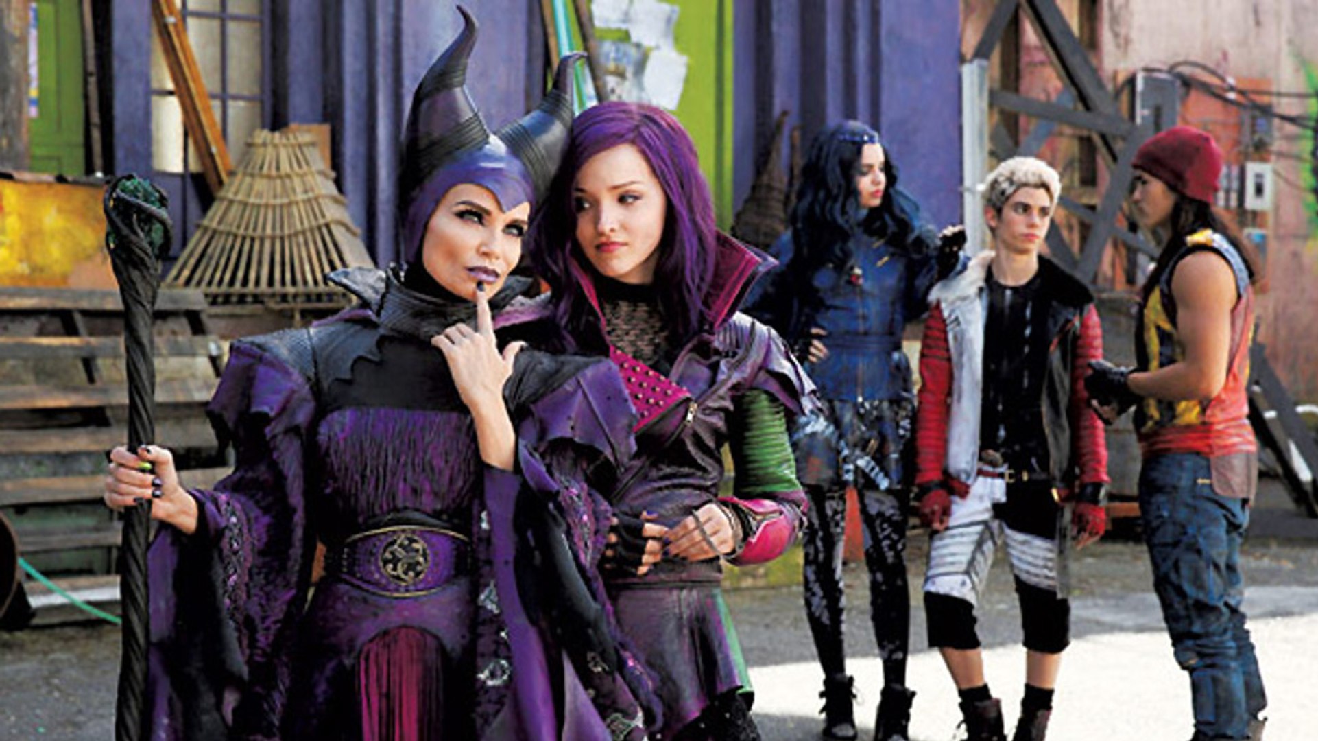 Descendants 2 full movie dailymotion sale