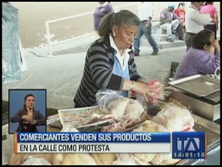 Comerciantes vendieron productos en las calles como protesta