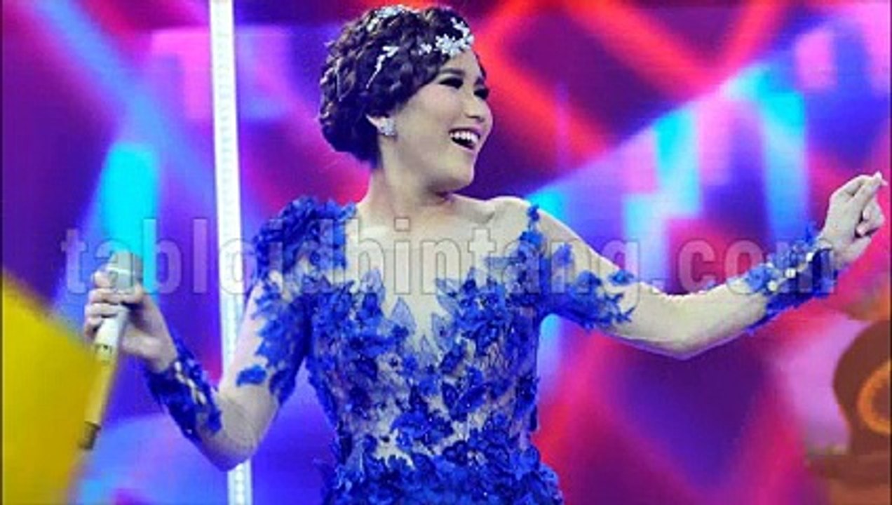 Ayu Ting Ting Mengisi Acara HUT MNC TV Kilau Raya