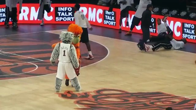 Вот как заводят людей