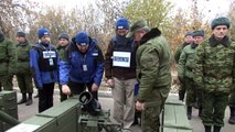 Les séparatistes prorusses de la république rebelle de Donetsk ont annoncé jeudi avoir achevé la dernière étape du retrait de leurs armes le long de la ligne de front, prévu par un accord conclu fin septembre entre les belligérants pour consolider la trêv