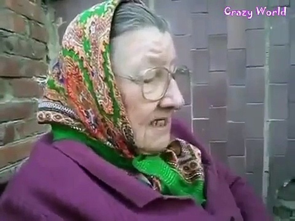 Бабка жжёт! Поход к гинекологу