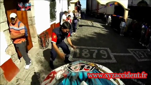 Bande Annonce de ma chaîne en 3 mn / Introduction de la chaîne Facecritik