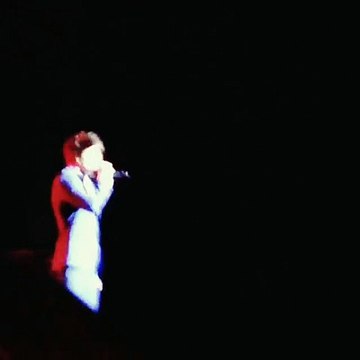 «Давай друг друга украдём» (фрагмент) А.Бон (концерт участников «Голос»-3, Москва, 18.02.2015) (nastya_kuryakova)