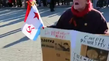 Бандеровцев! Хунту долой! Смерть фашизму