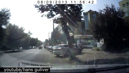 Russian Road Rage 2013 wrong guy for fight