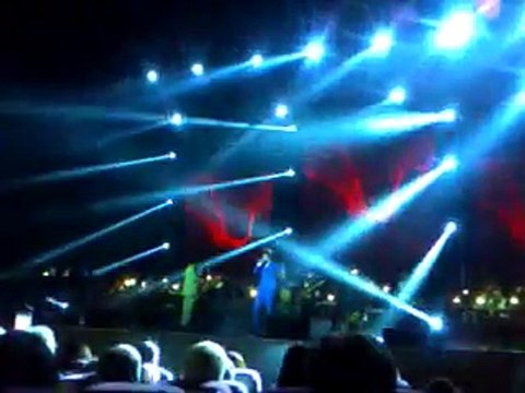 «Supremacy» А.Бон (концерт участников «Голос»-3, Москва, 18.02.2015) (Bobrushka13)