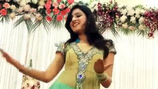 Best-Ever-Bollywood-Indian-Wedding-Dance-on-Brothers-Marriage-by-his-Sister