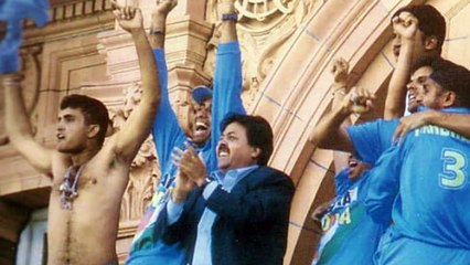Every Cricket Fan Must Watch TOP Iconic Photos