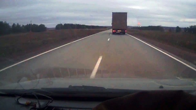 Les deux pires conducteurs du monde sont Russes !!