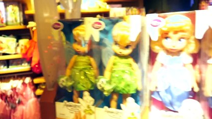 Disney Shop Toy Hunt with Frozen, Mickey Mouse, Sofia the First, Princess Rapunzel