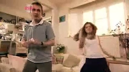 Couple joue à la Wii - Pub drôle