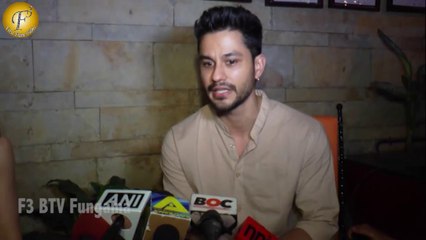 "OPENING NIGHT AT THE PRITHVI THEATRE FESTIVAL II "STAR STUDED"