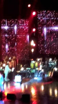 «Давай друг друга украдём» (фрагмент) А.Бон (концерт участников «Голос»-3, Москва, 18.02.2015) (Marussikk)