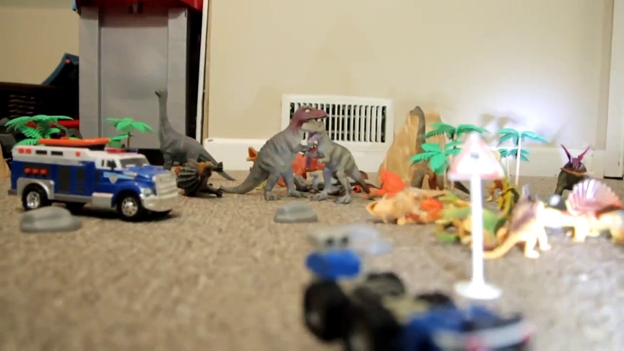 TRUCKS VS DINOSAURS Action FUN Garbage Trucks ADVENTURE!