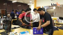 Laporan DPP dipindah: Polis, SKMM rampas komputer Malaysiakini