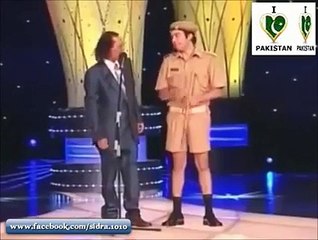 انڈیا میں جا کر انڈین کے سامنے ان کی دھلائی