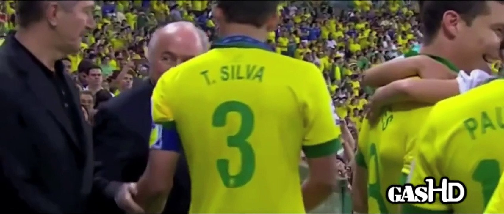 Thiago Silva ● Complete Defender ● Amazing Tackling Compilation ᴴᴰ