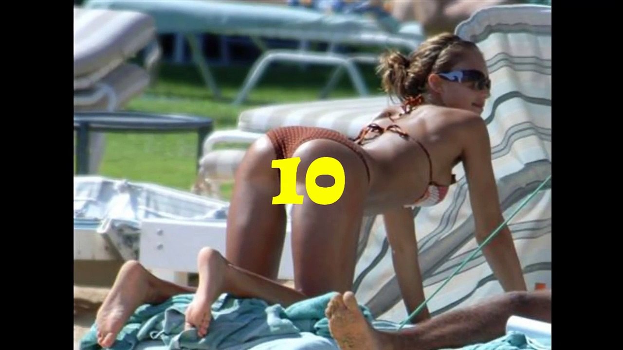 Top 20 Best Celebrity Rumps OMG!