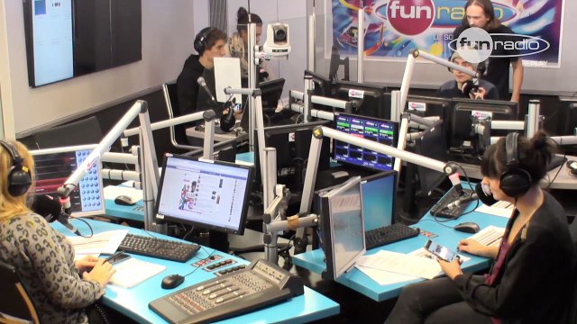 Il piège son frère et sa mère au Choc émotionnel - Marion et Anne-So