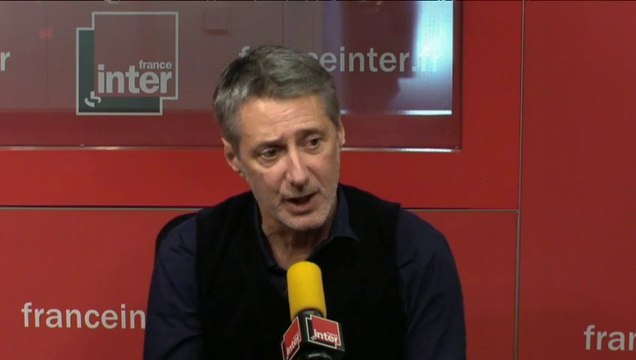 Antoine de Caunes à propos de l'éviction de Charline Vanhoenacker sur Canal