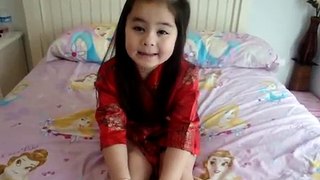---Jazi- e bé dễ thương nhất Việt Nam hát bài --Cô gái Trung Hoa--