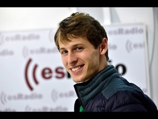 Nicolás Coronado, el chico malo del colegio mayor en 'Novatos'