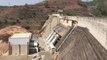 Lama de barragens atinge Rio Doce em cidade mineira