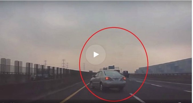 За секунду до ДТП эти водители делают невероятное. Каждый раз в жар бросает от такого!
