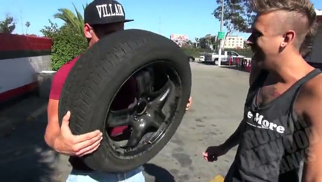 Zavallı Pizzacıya Yapılan Korkunç Şaka! - Komik videolar - Funny videos