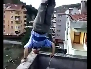 AMUDA KALKAN HACI AMCA - Komik videolar - Funny videos