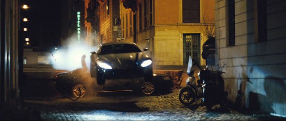 Spectre | WIRED Movie Review