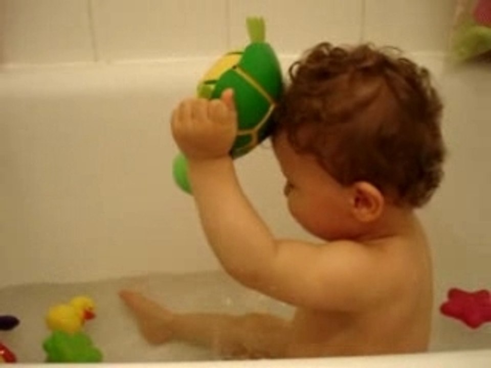 DANS LE BAIN