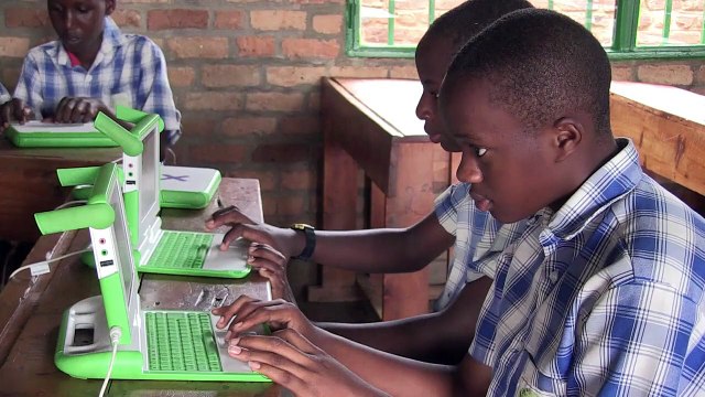 Locally-made laptops for Rwanda's 'smart classrooms'