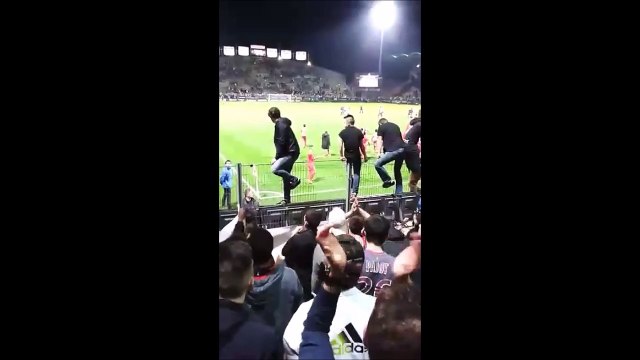 06/11/15 : SCO-SRFC : clapping de victoire