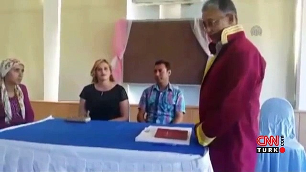 Damat Hayır Dedi, Nikah Memuru Töreni Terk Etti