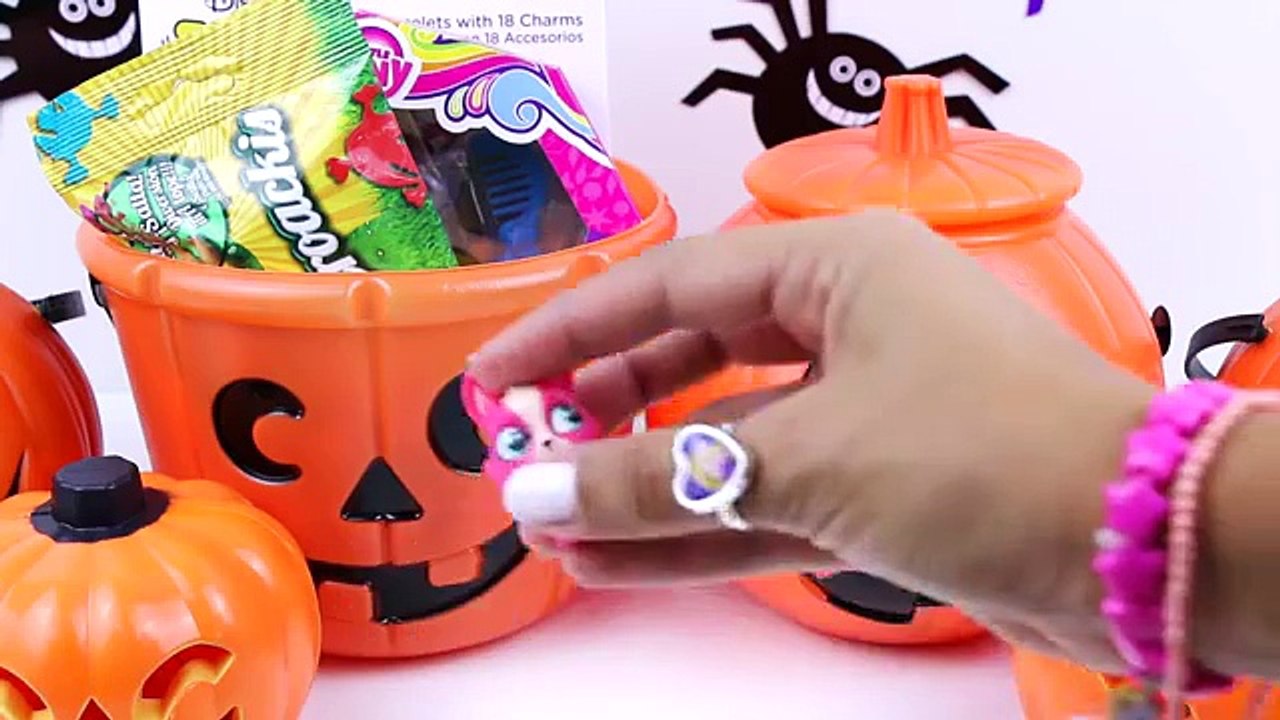 Halloween toys hunting pumpkins Frozen surprise egg Peppa Pig My little pony Tsum Tsum