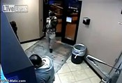 Overly helpful woman at ATM attacked, bit, and robbed LiveLeak