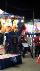 ตีกันเพื่อ ???? (6/11/58)