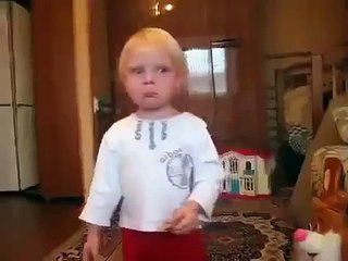 Так ведёт себя каждая брошенная, парнем, девушка!