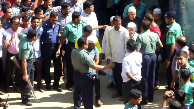 Quatro homens condenados à morte por assassinato de menino