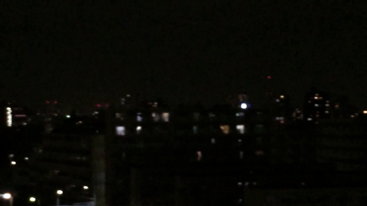 東京スカイツリーを見るテスト