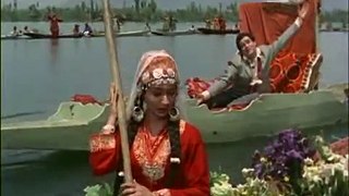 Yeh Chand Sa Roshan Chehra By Mohammad Rafi, Kashmir Ki Kali (1964) - Shammi Kapoor, Sharmila Tagore,