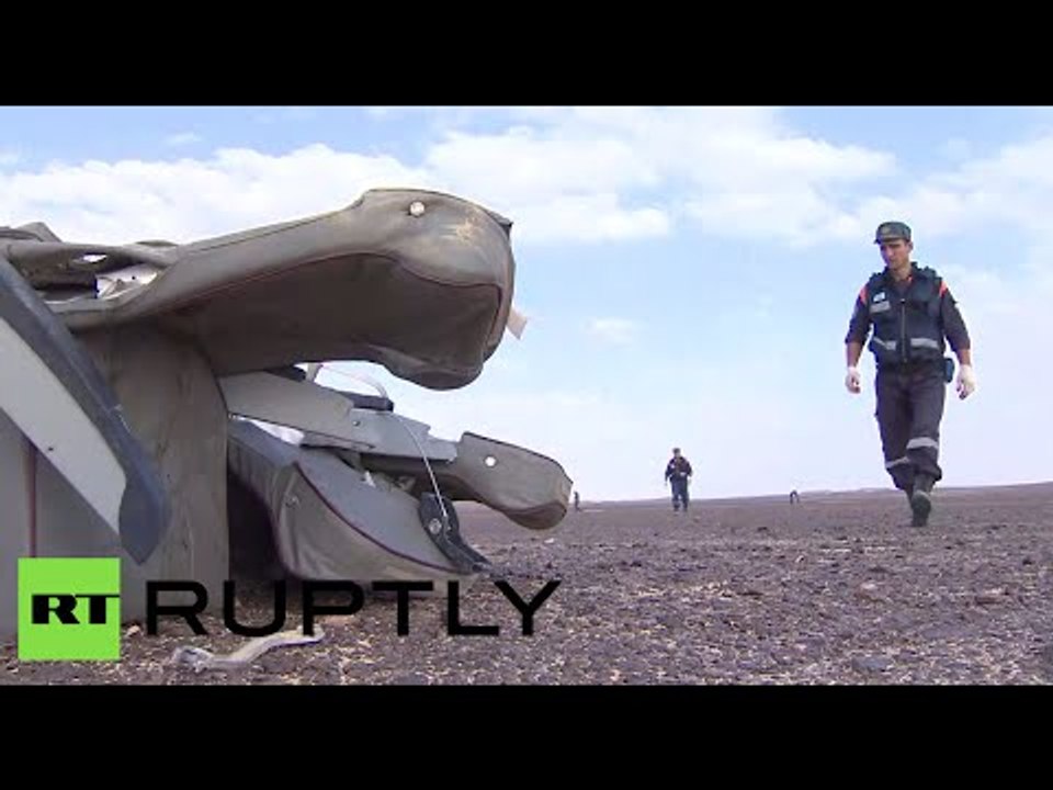 Sinai plane crash: Emergency crews search A321 flight 7K9268 debris